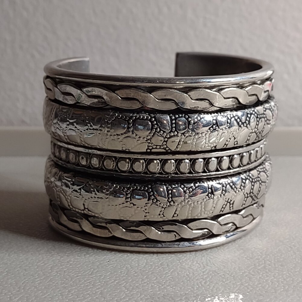 7 Inch Heavy Metal Vintage Cuff Bracelet